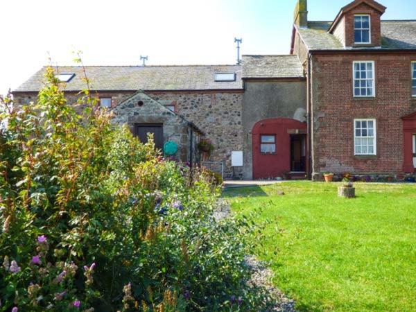 Gable View Villa Drigg Exterior photo